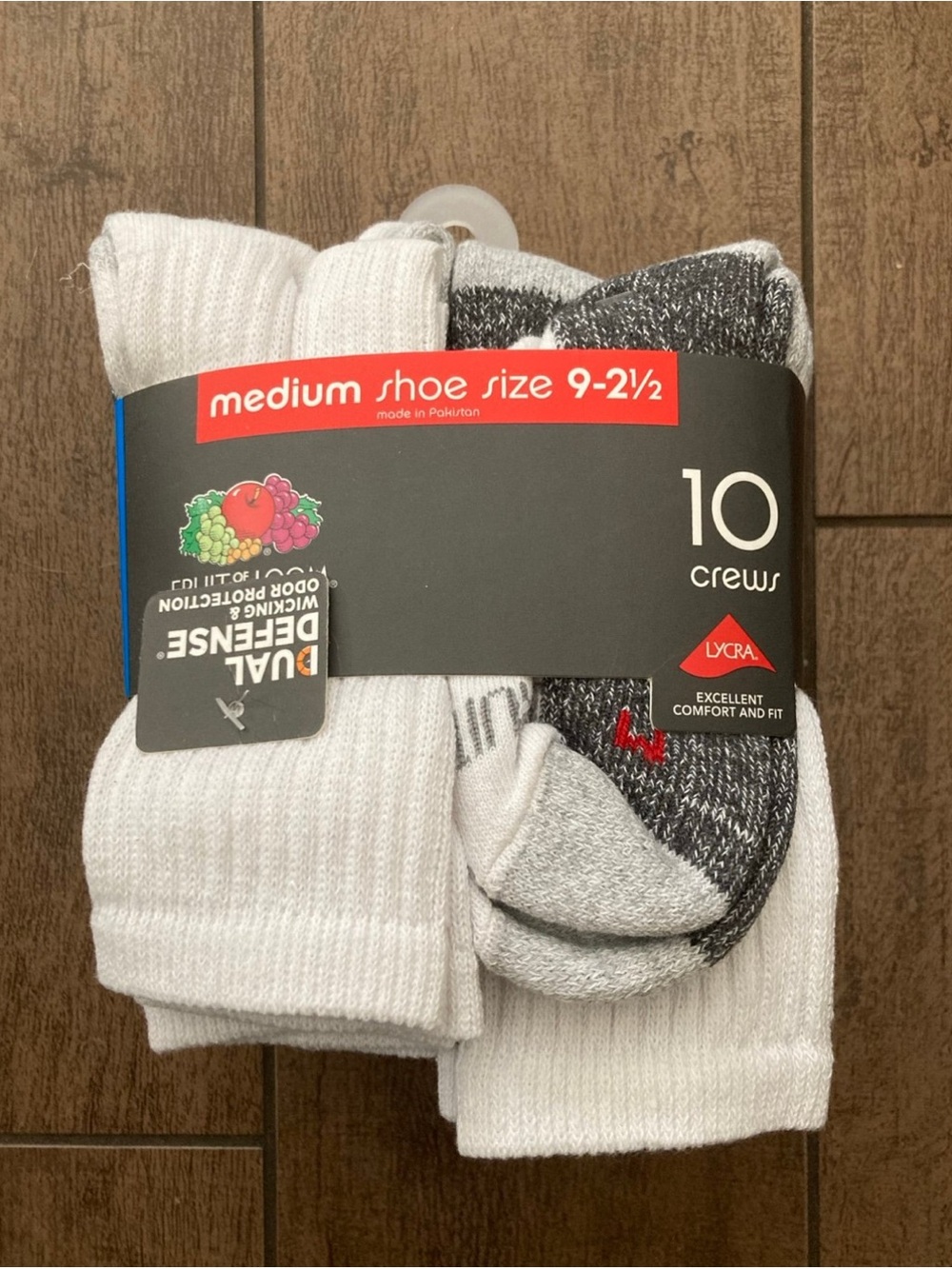 Fruit of the Loom Crew Socks (10 Pairs) White Size Medium (9-2.5 Youth)